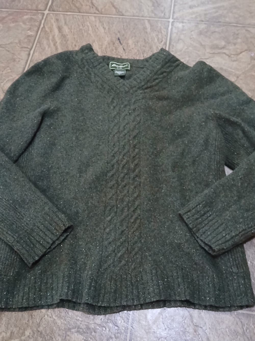Eddie Bauer Vintage  Forest Green Wool Blend Sweater - V-Neck Lambs Wool Camel
